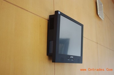 15寸壁挂式触摸电脑一体机 工业4.0时代的核心交互终端